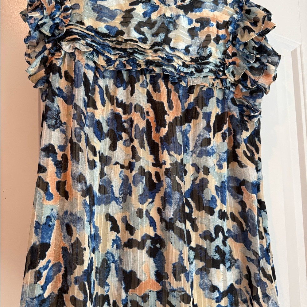 TCEC Blue and Black Patterned Blouse